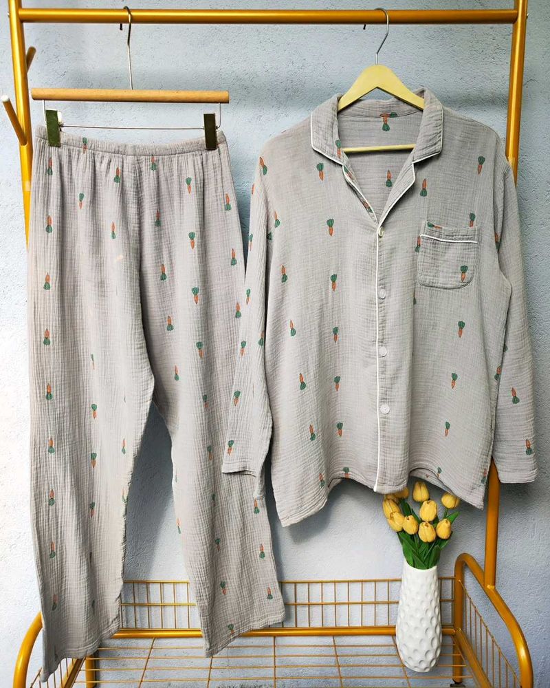 Night Suit