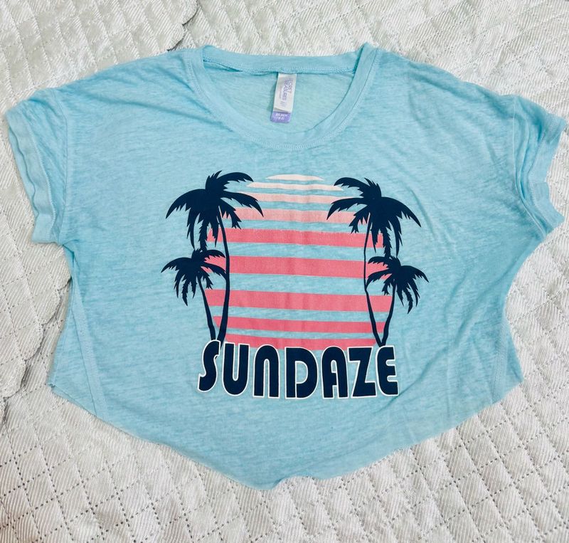 Sundaze Graphic Tee - Beach Vibes