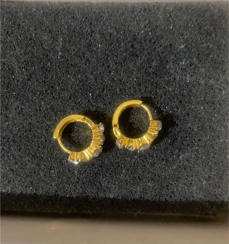 ANTI-TARNISH Huggies Gold