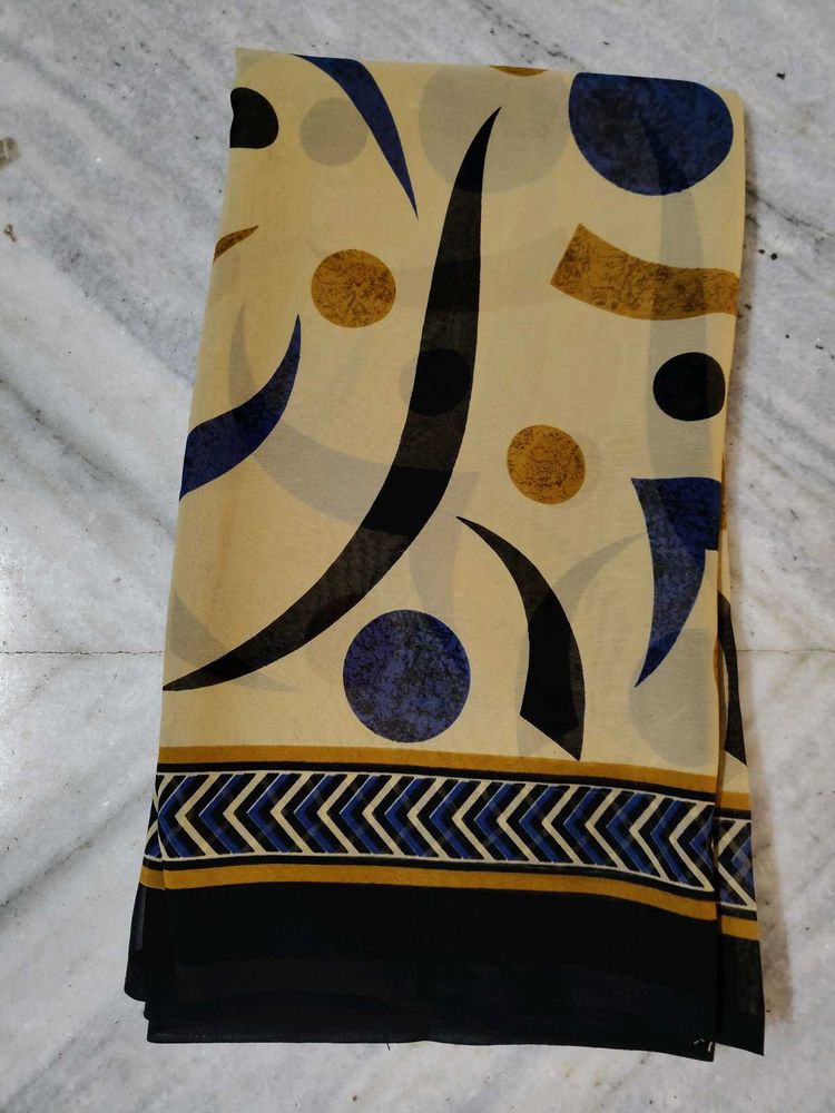 Stylish Patterned Saree