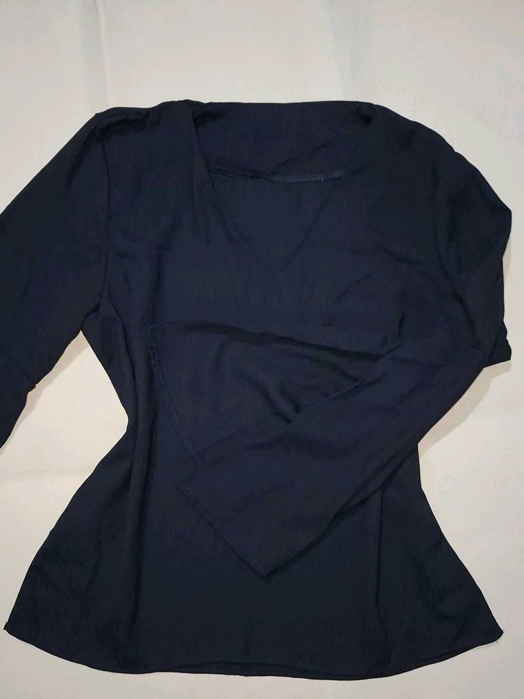 Elegant Black Long Sleeve Top