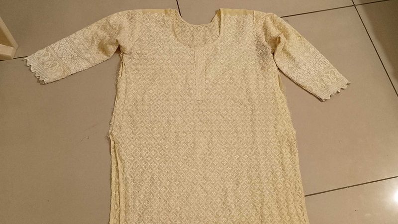 Elegant Embroidered Tunic Top