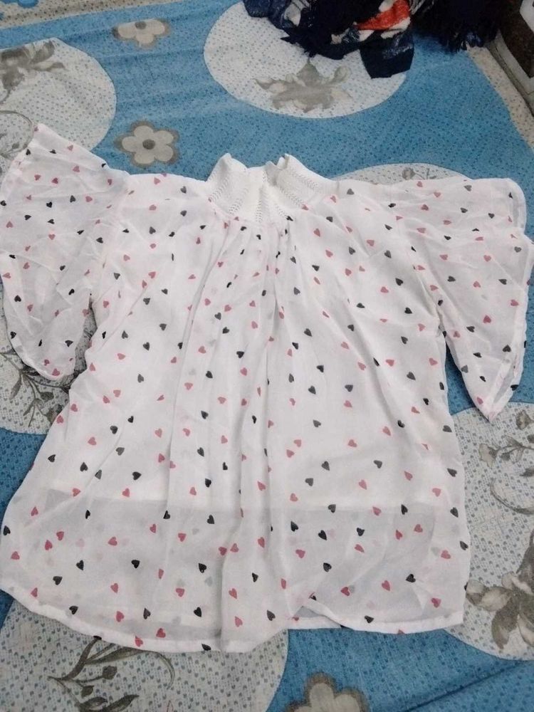 Cute Heart Print Top