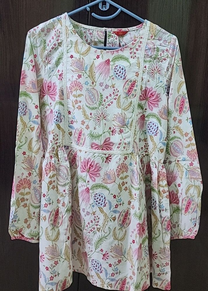 White Short Kurtha