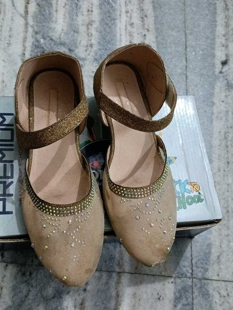 Girls' Embellished Gold Flats