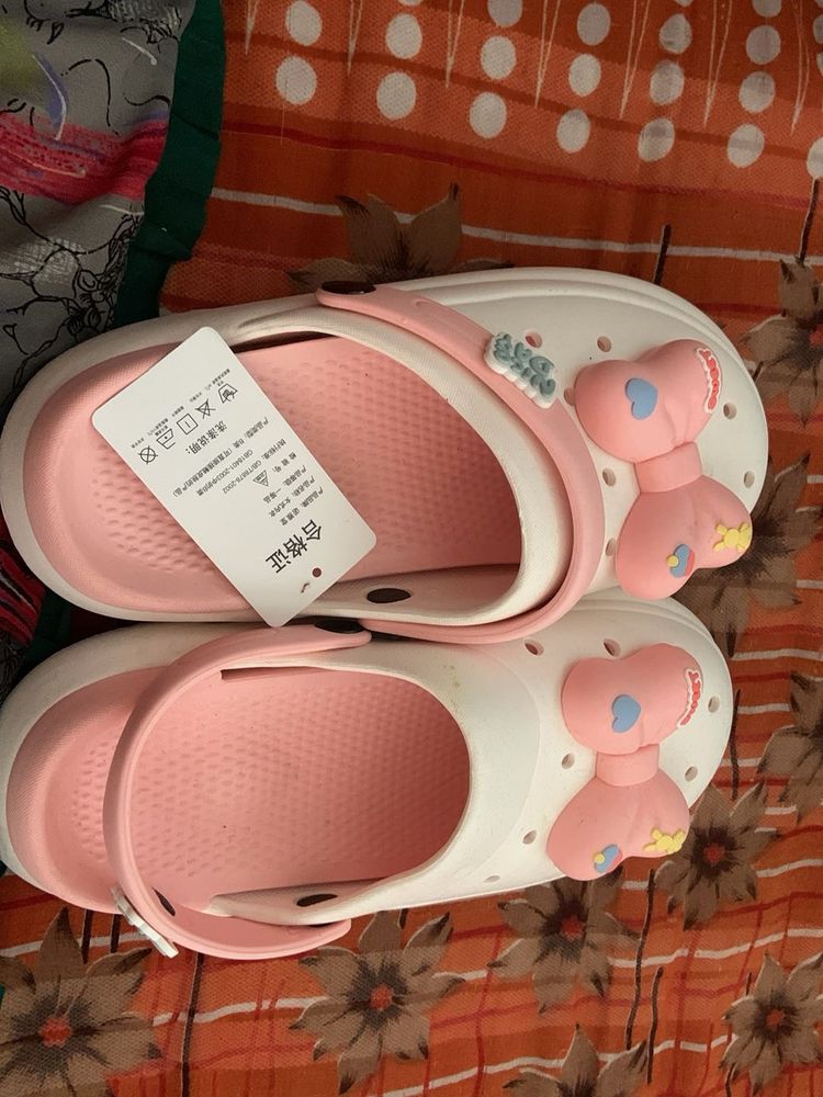 Cute Pink Bow Clogs