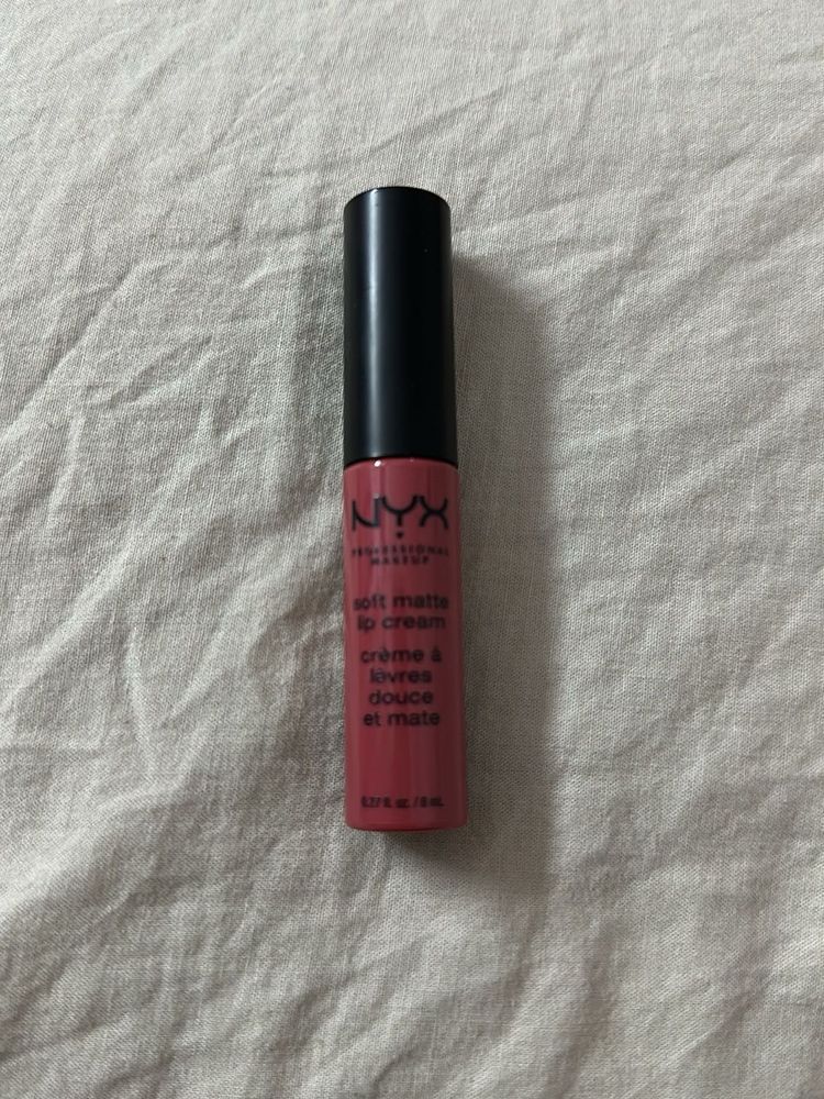 NYX Soft Matte Lip Cream