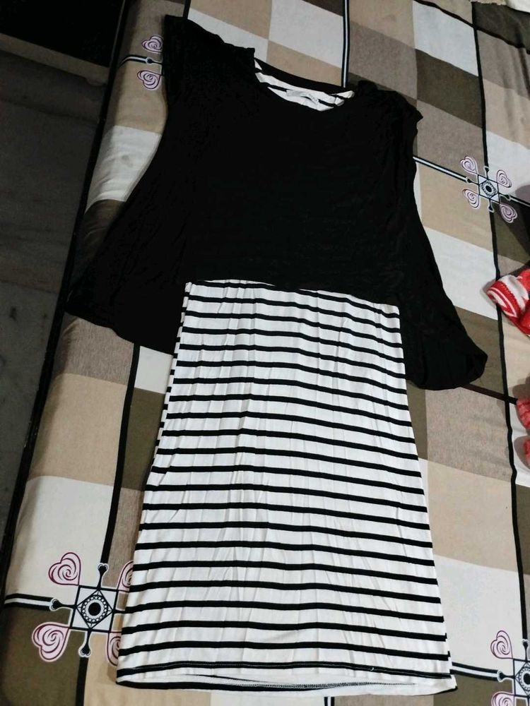 Black &amp; White Colour Midi Dress 👗 Good Fitting