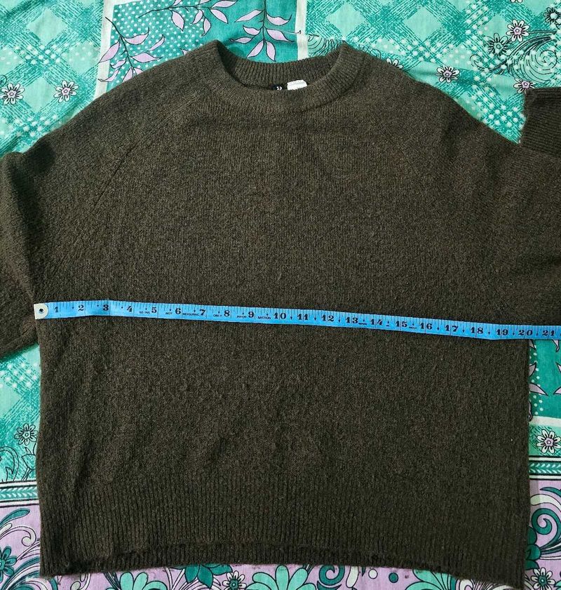 H&amp;M woman Olive Green Knit Sweater #looser