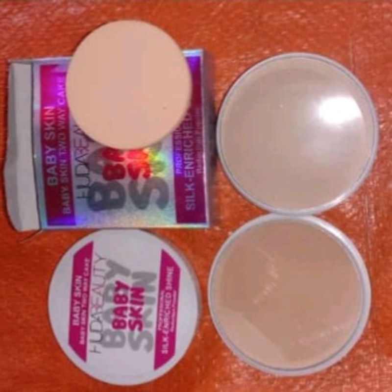 Huda Beauty Baby Skin 2 In 1 Compact