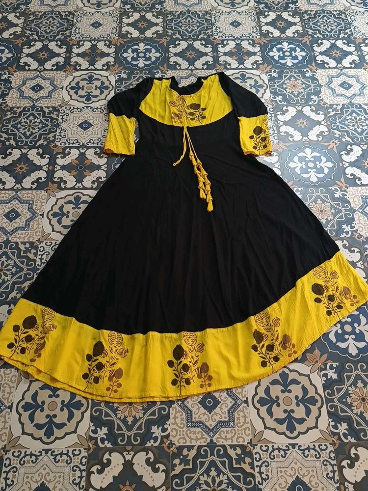 Black &amp; Yellow Embroidered Dress