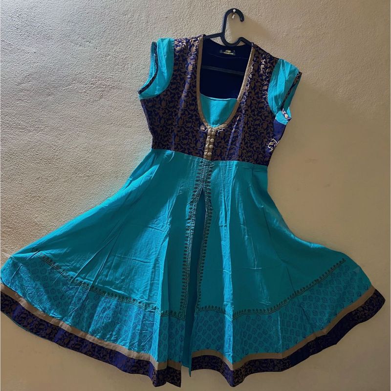 Elegant MBE KURTA with Center Slit