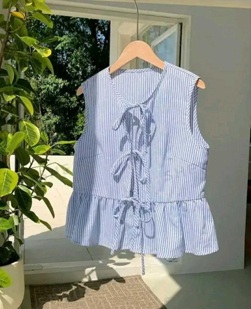 Ruffle Sleeveless Top
