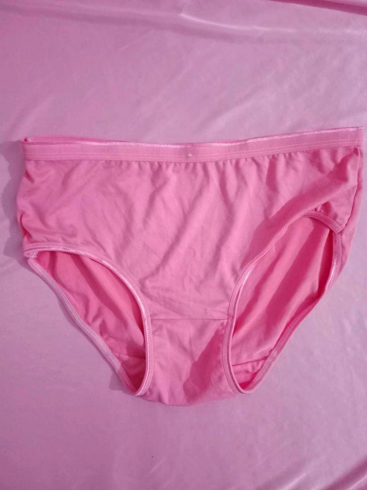 girly pink panty💗