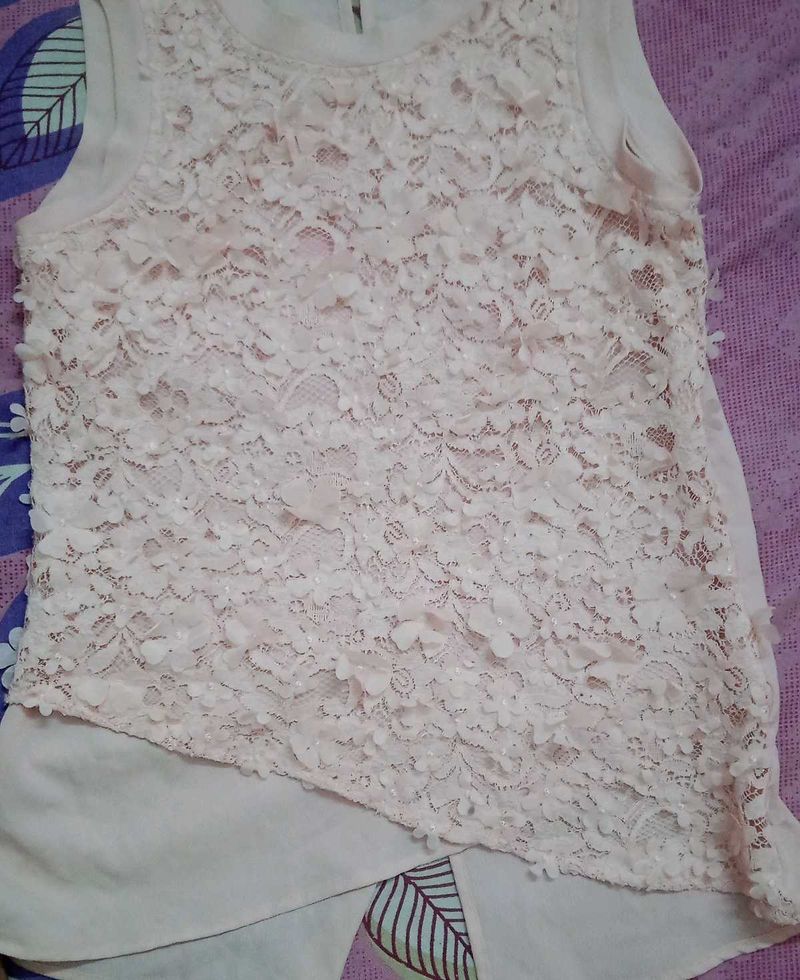 Lace Detail Sleeveless Top