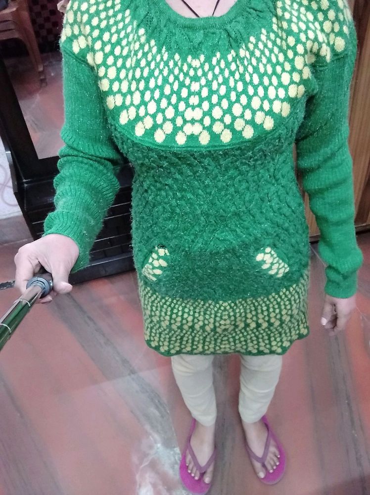 long woolen top