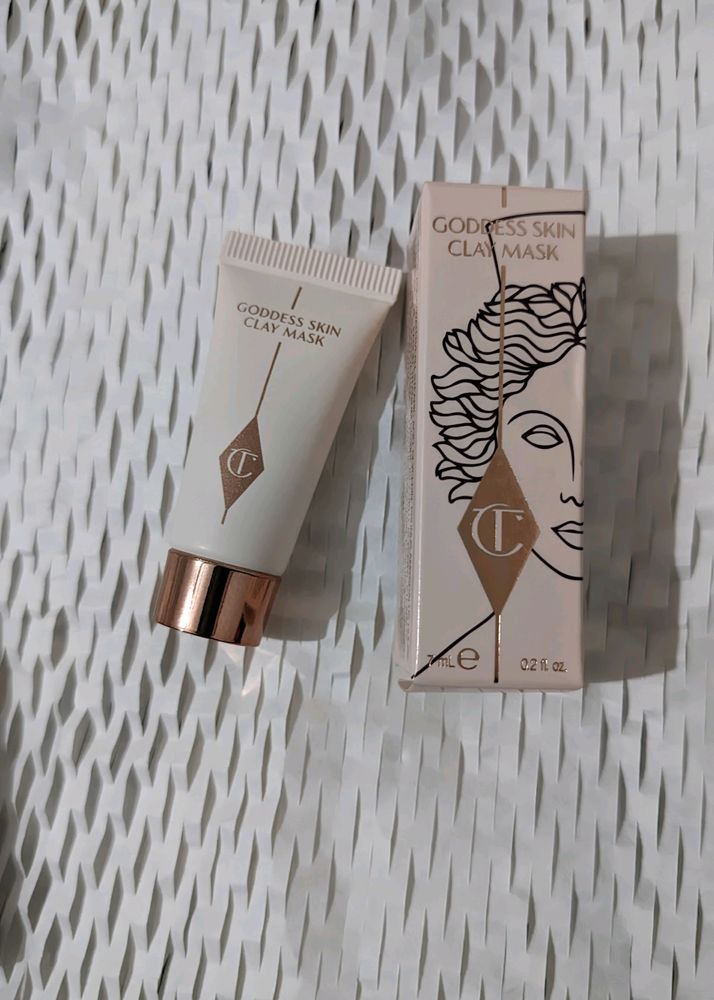 Charlotte Tilbury clay mask