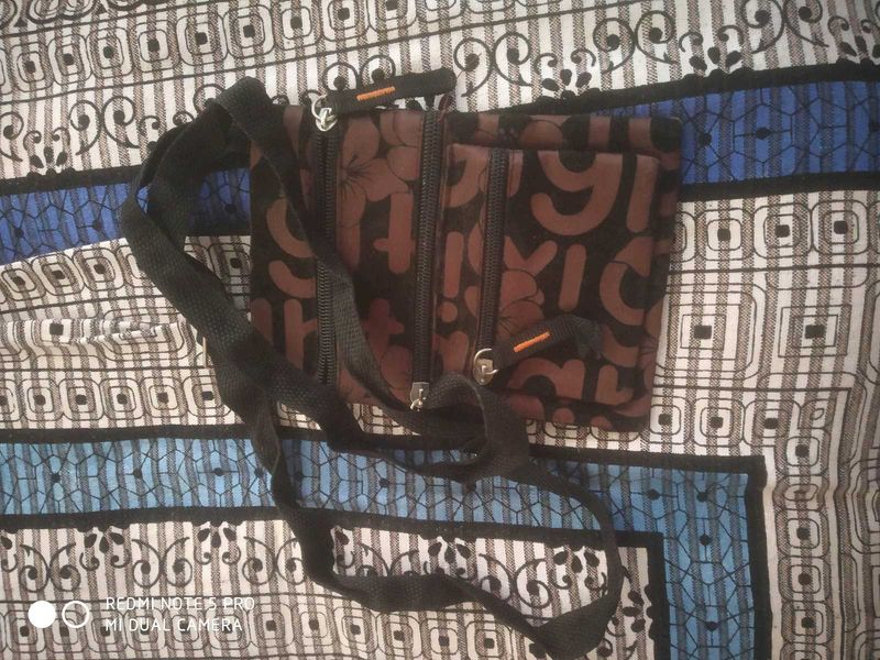 Stylish Sling Bag  (No Coin)