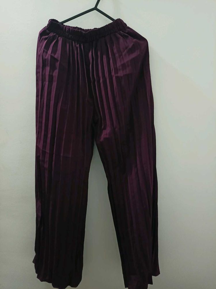 Elegant Purple Striped Pants