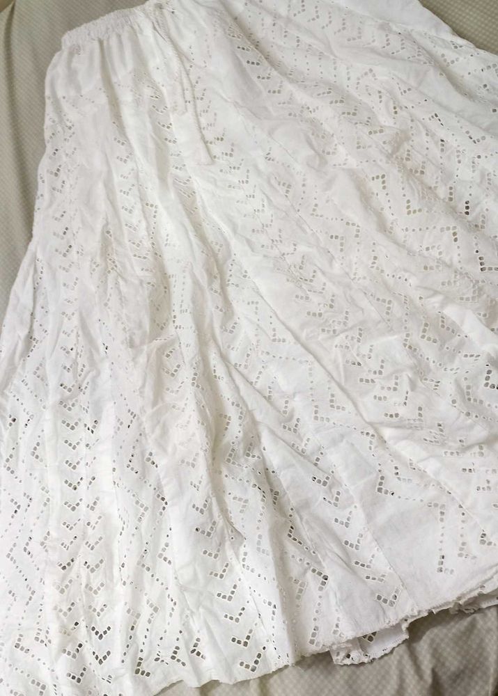 ETHNIC WHITE SKIRT
