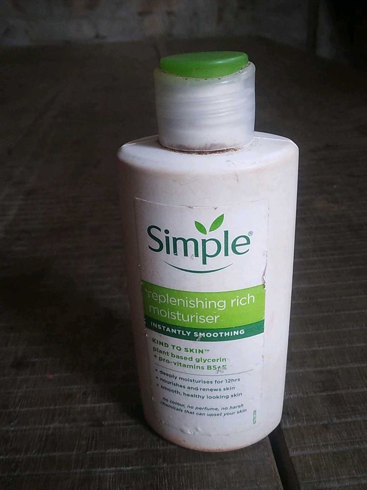 Simple Replenishing Rich Moisturizer