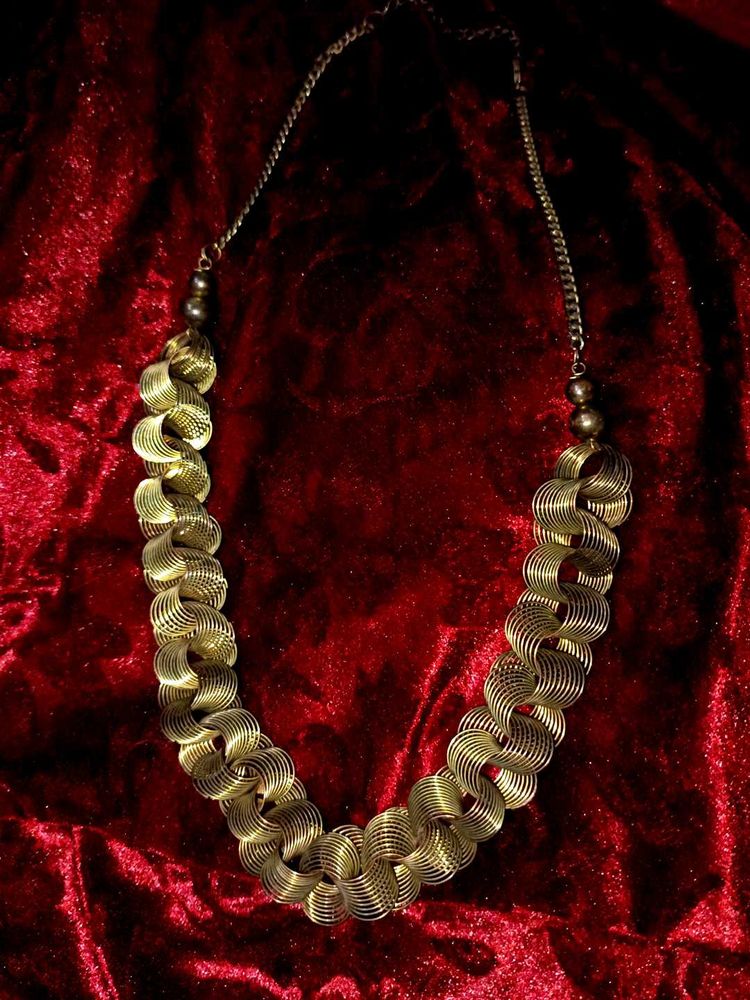 Golden Oxidized Necklace