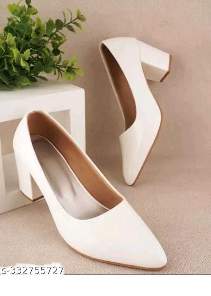White Colour Heel