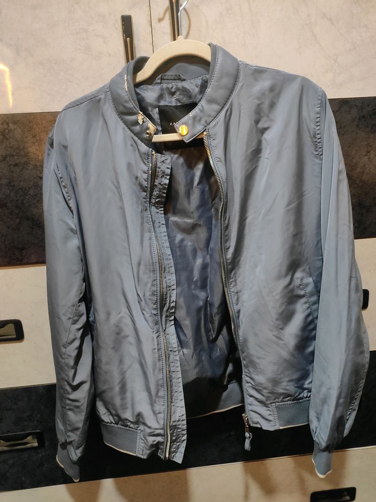 Original Zara Bomber Jacket Slightly Collar Defect