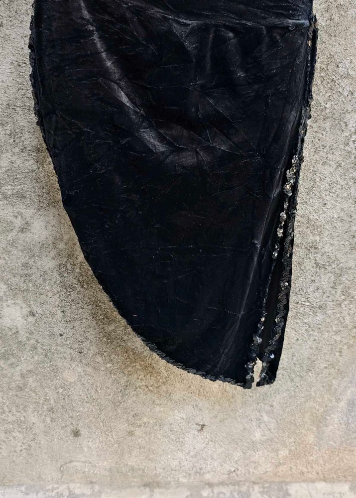 I. SEXY MINI SKIRT