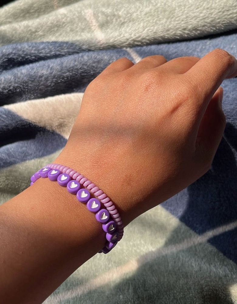 heart shaped Beaded Bracelet Set (1 piece)