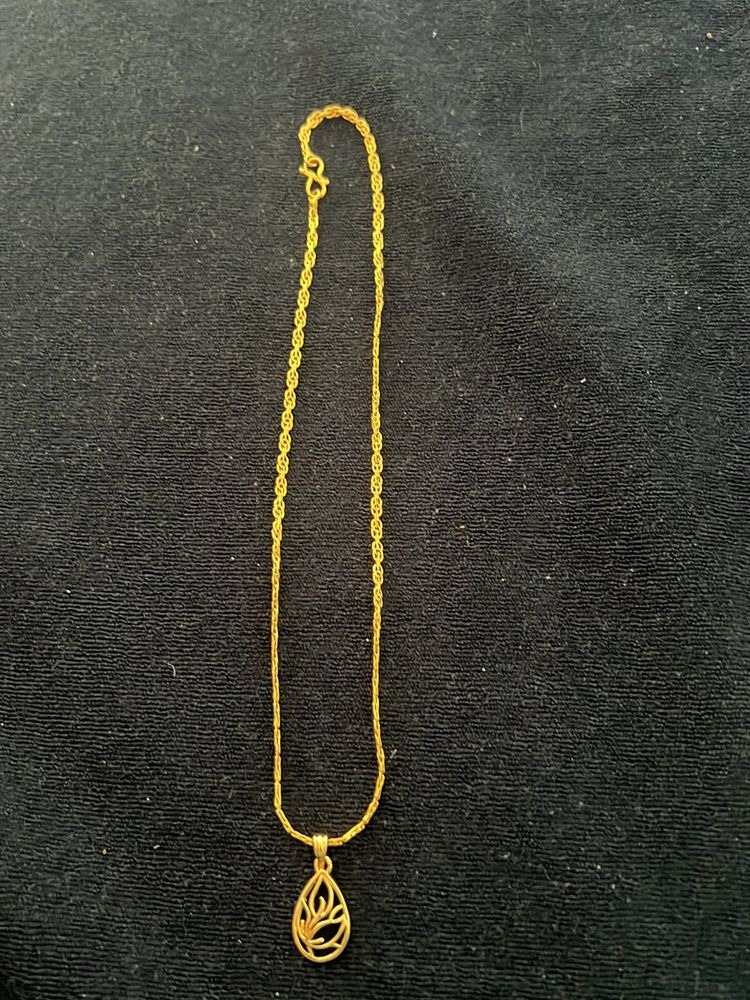 College Wear Neck Chain