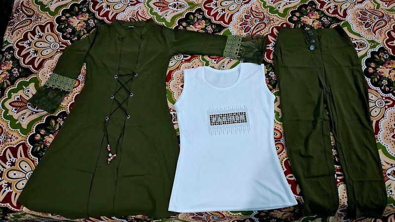 90% Off 💥 New Olive Three Piece Dress