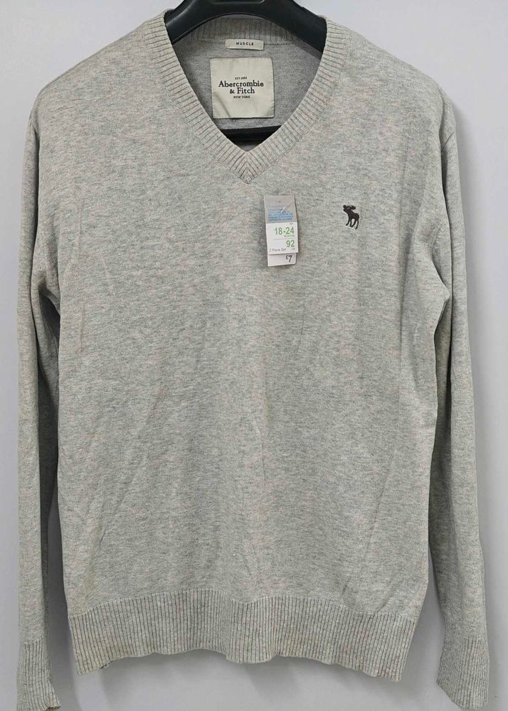 Abercrombie &amp; Fitch Sweater