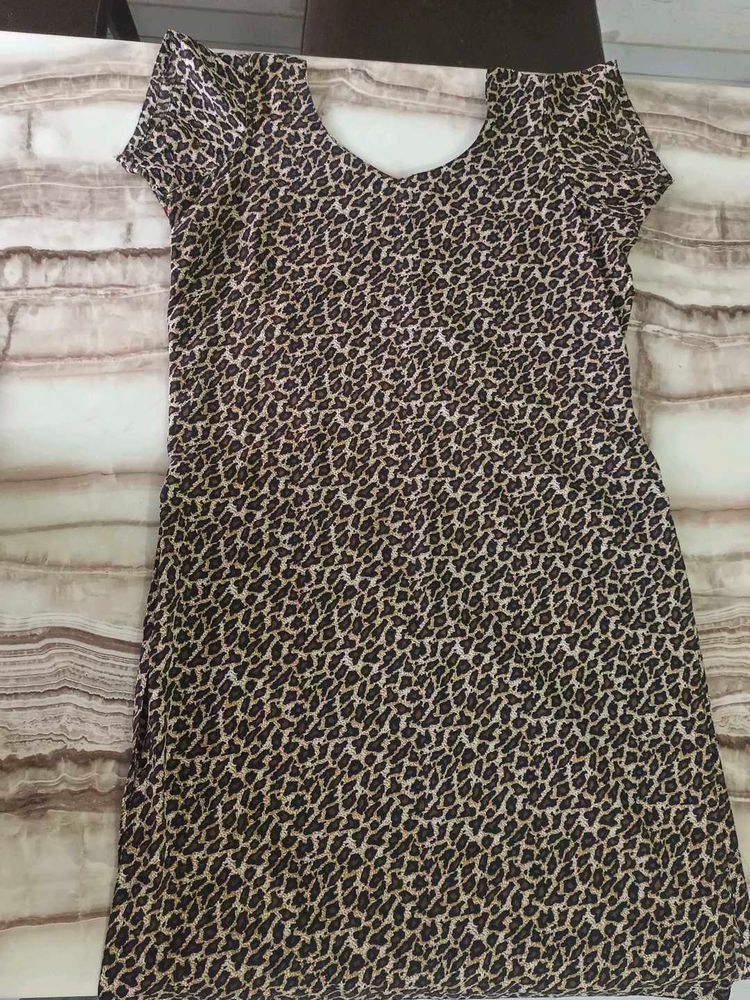 Chita Design New Short Kurti