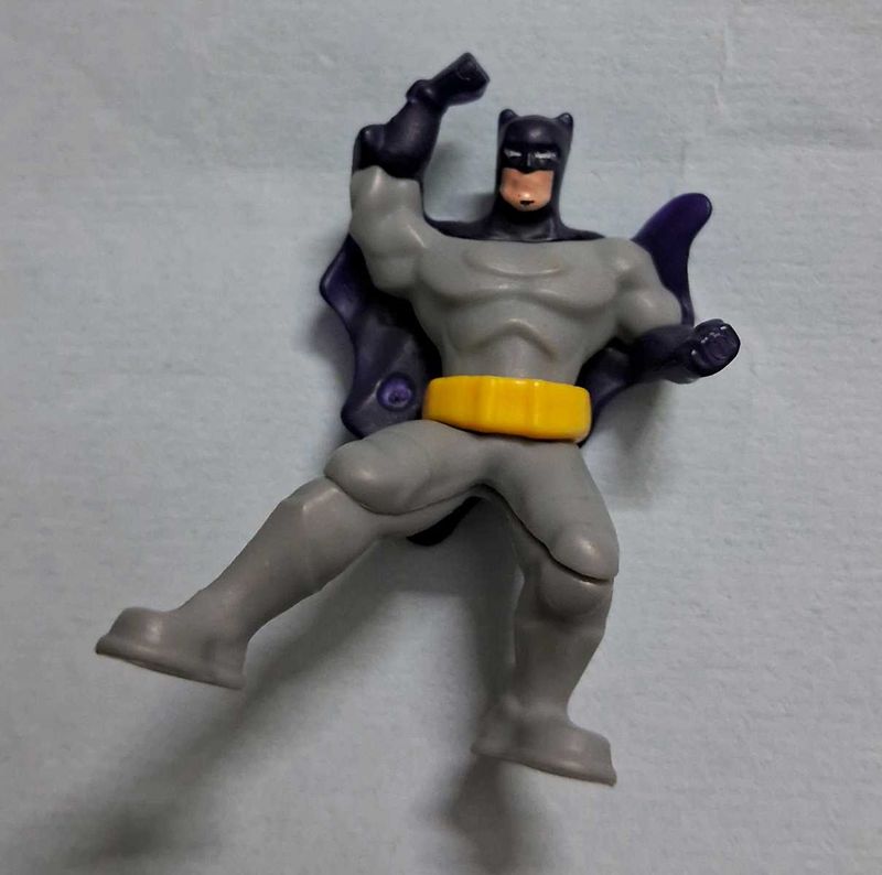 Kinder Joy Batman Action Figure