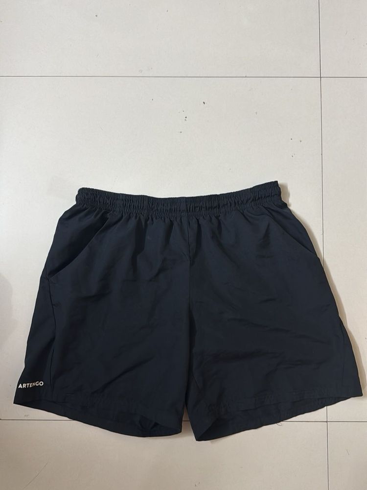 DECATHLON (Artengo) Black Shorts