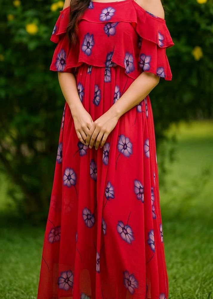 🌺 Elegant Red Floral Off-Shoulder Maxi Dress – Ga