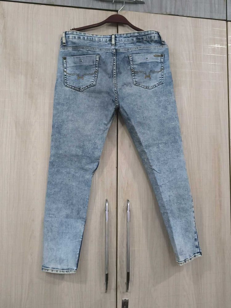 jeans