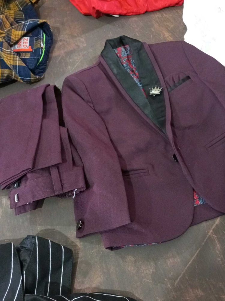 Boys Burgundy Suit combo set at lowest price