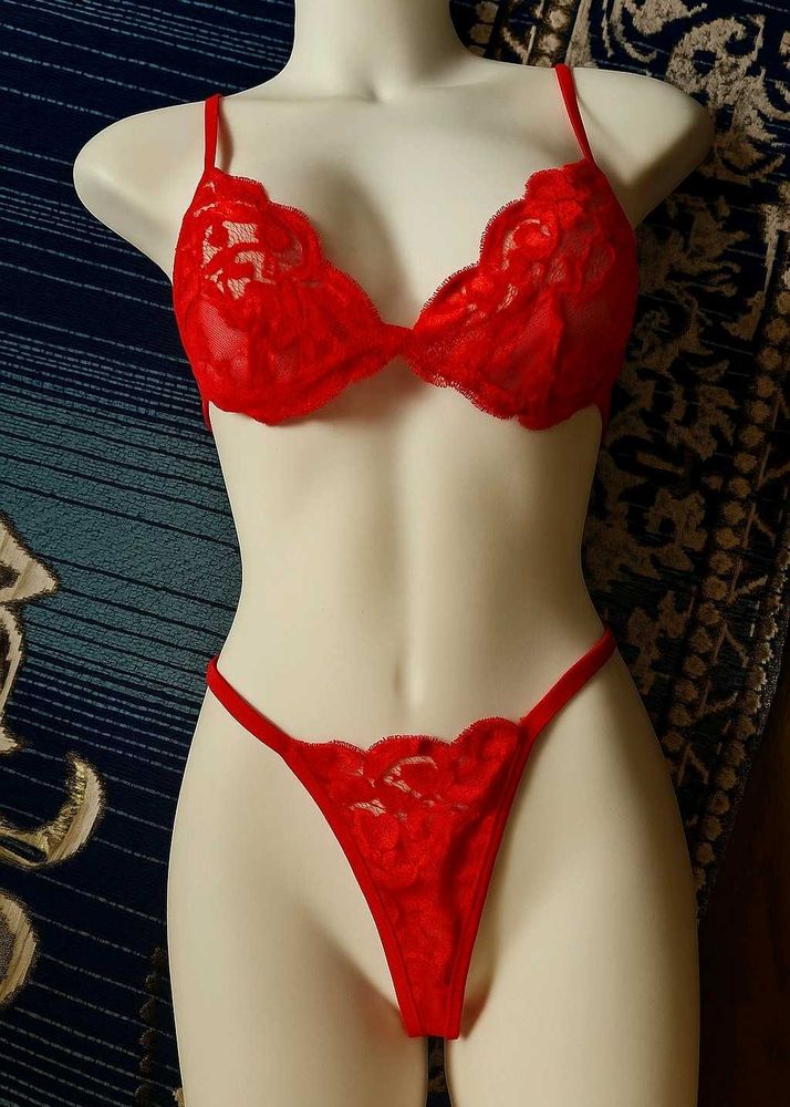Red Hot Bikini Set🥵