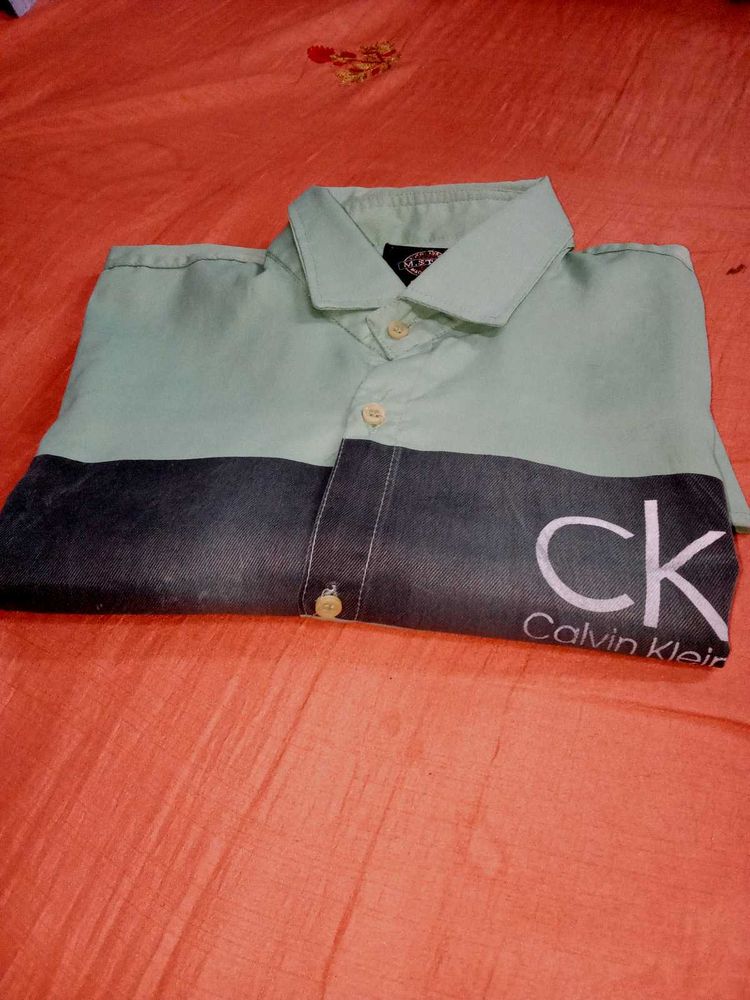 Calvin Klein Color Block Shirt💓