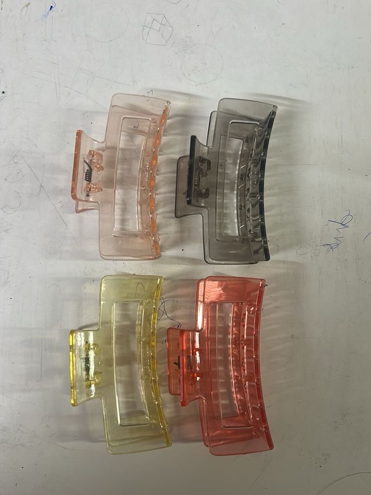 Hair Claw Clips - Set of 4