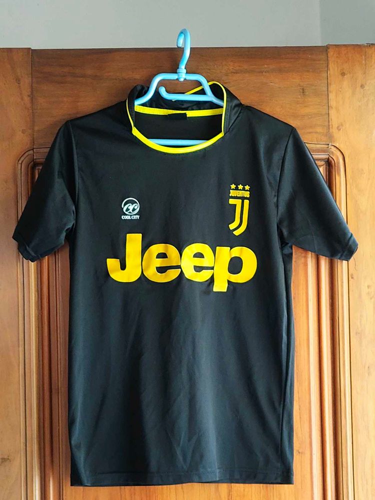 Jeep Juventus Black Jersey