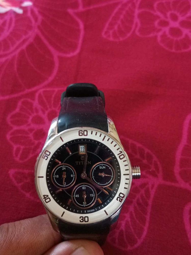 Titan Orignal Women&#39;s Multifunction Quartz Watch