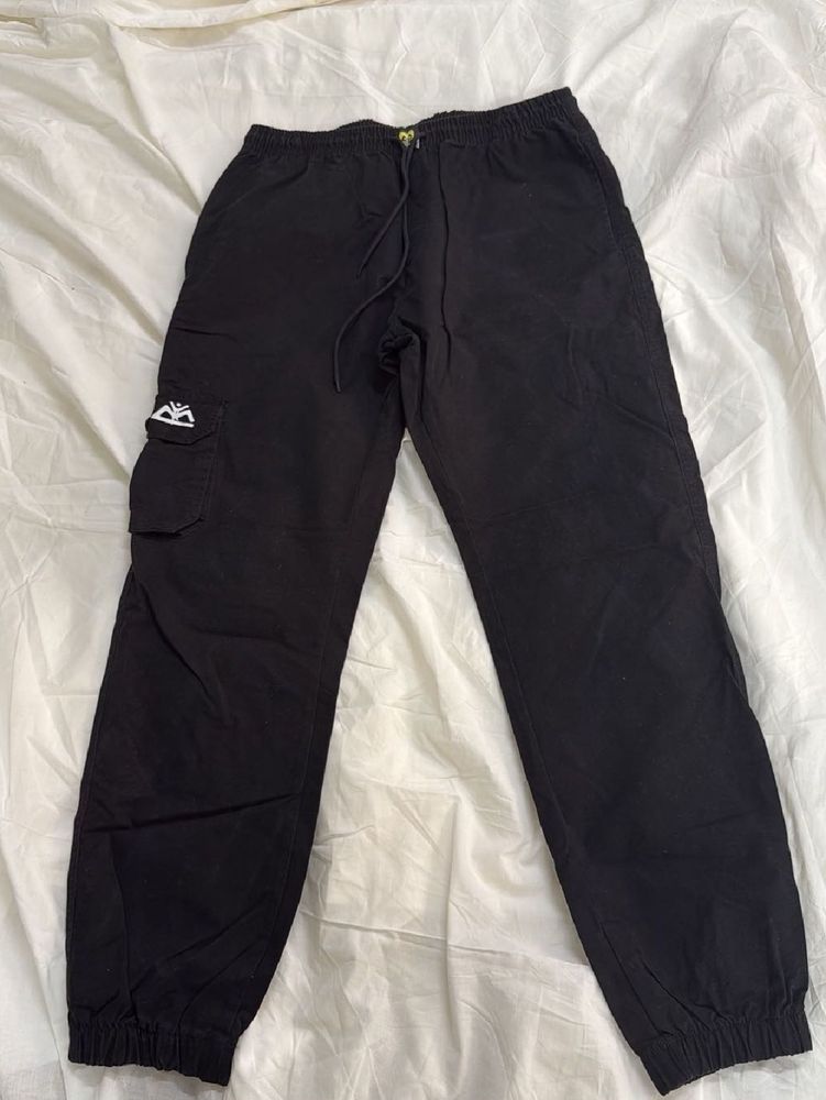 Black Cargo Jogger Pant(New unused)