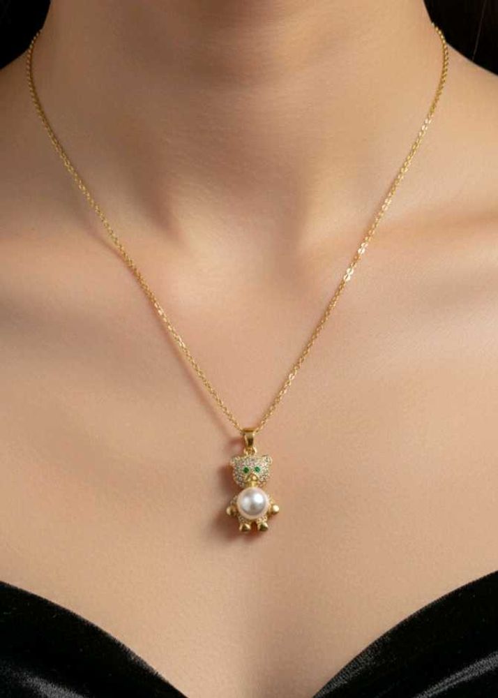 Cute Cat Pearl Necklace