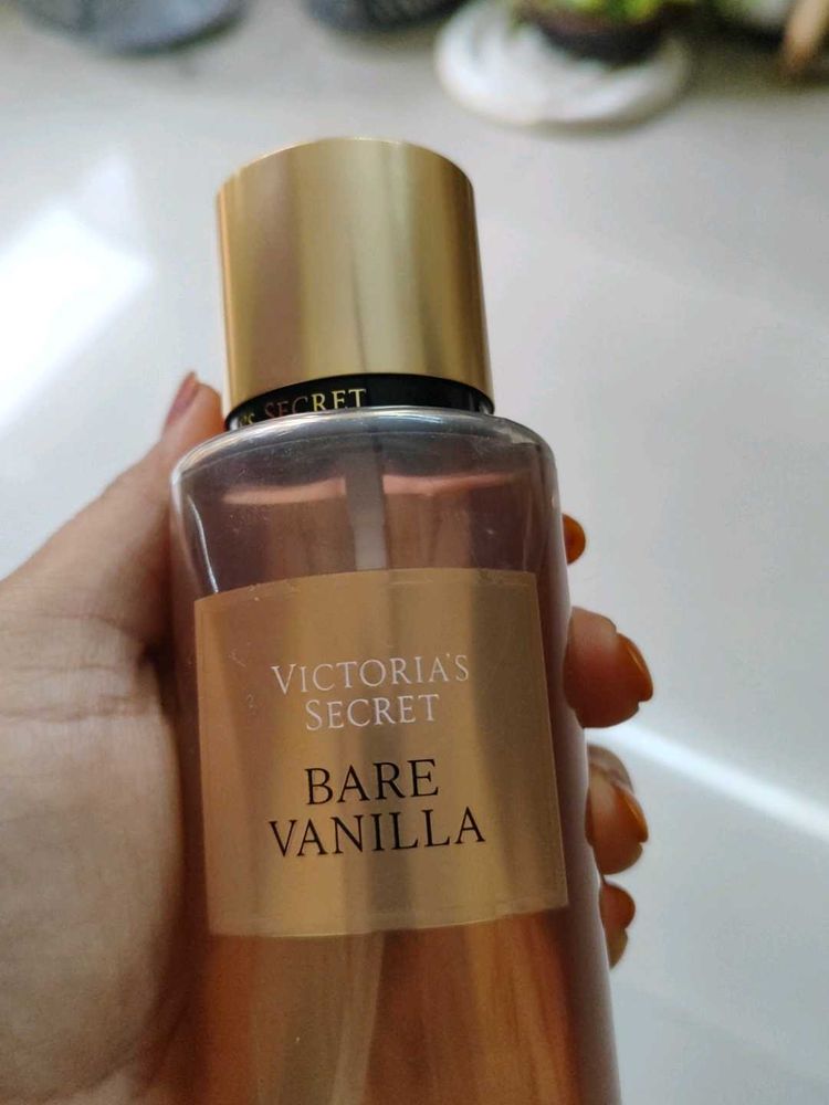 Victoria's Secret Bare Vanilla