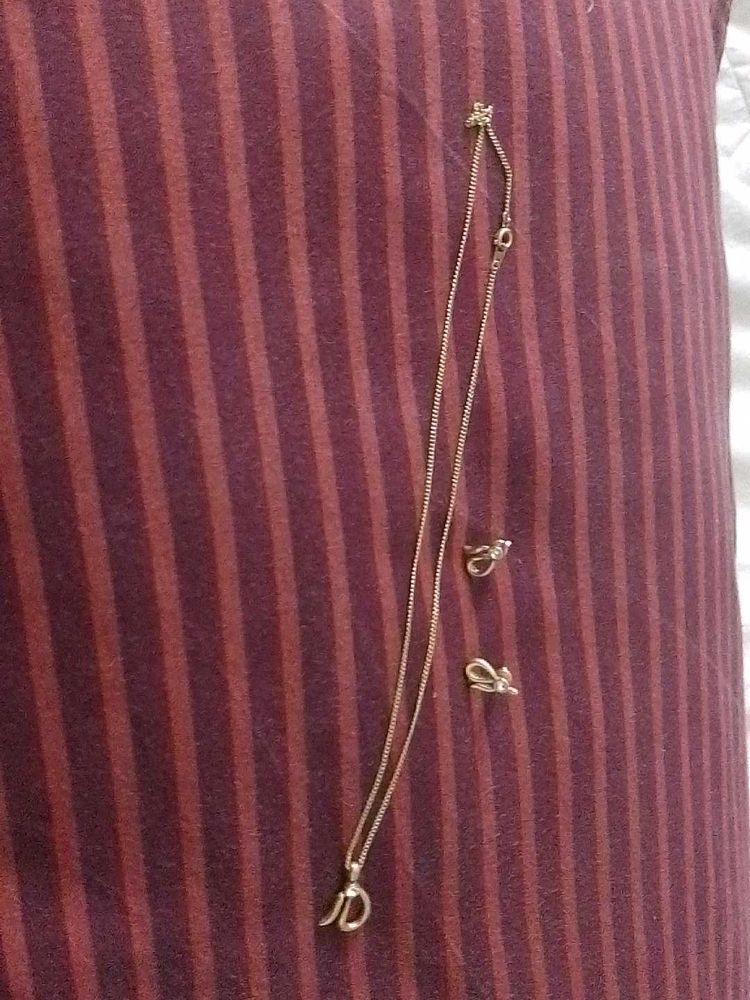 Necklace &amp; Earring Set
