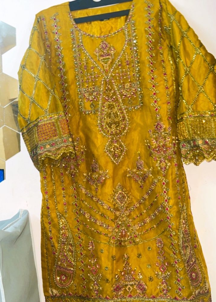 Pakistani Suit
