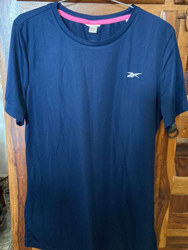 A Dry Fit T Shirt For Workout